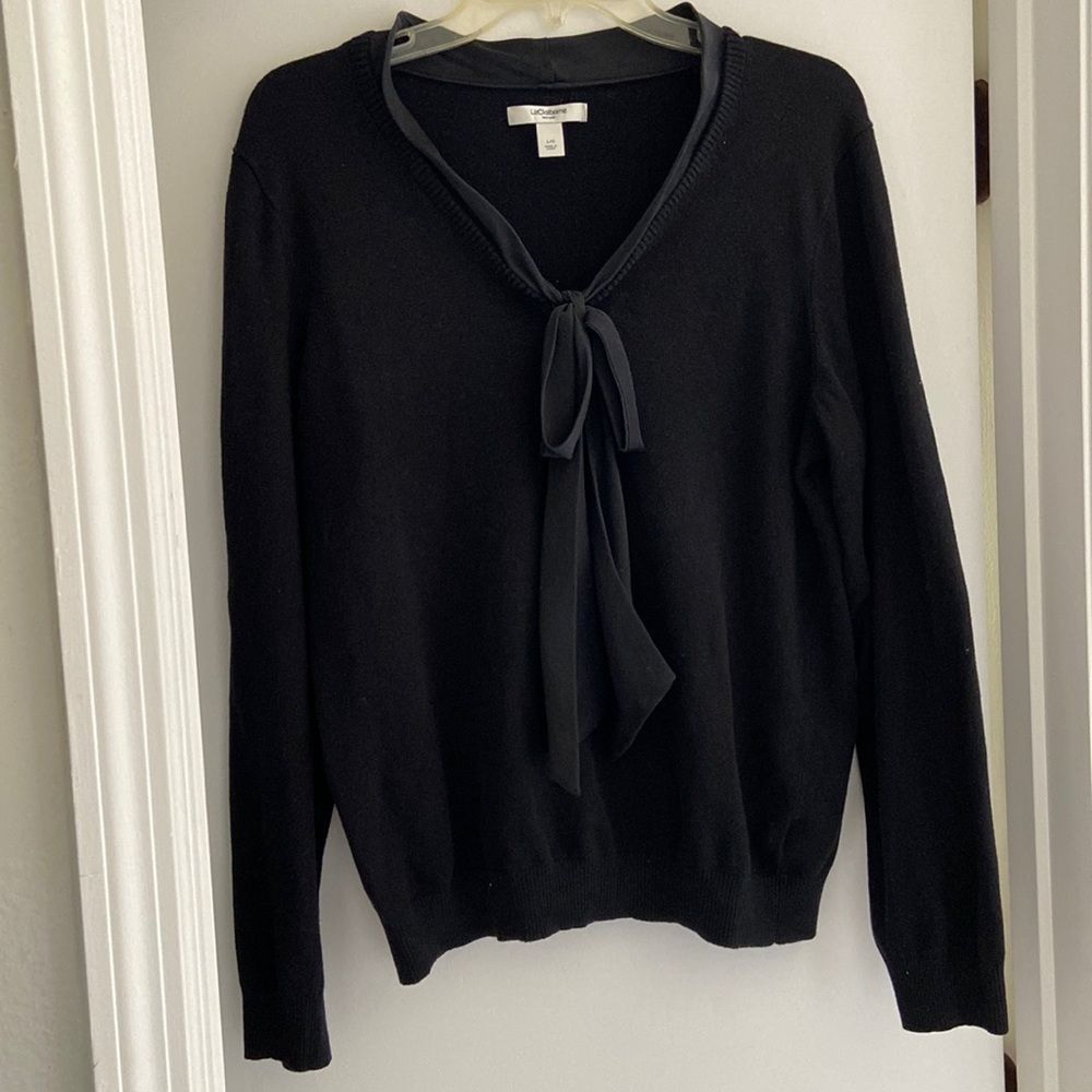 Liz Claiborne Black Sweater with Black Sash/Bow Size Large